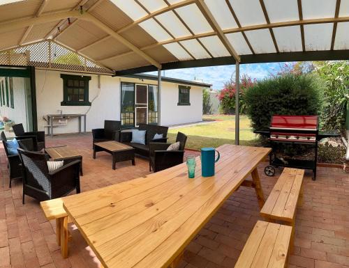 Wallaroo House | Wild Hearts Cottage