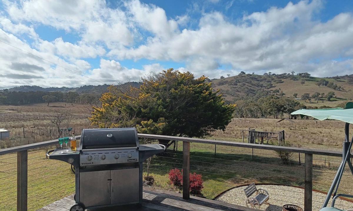 Crudine House | Willow Downs, Rustic Farm Stay