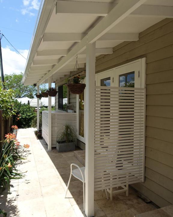 Palmwoods Bed & Breakfast | Winston Cottage
