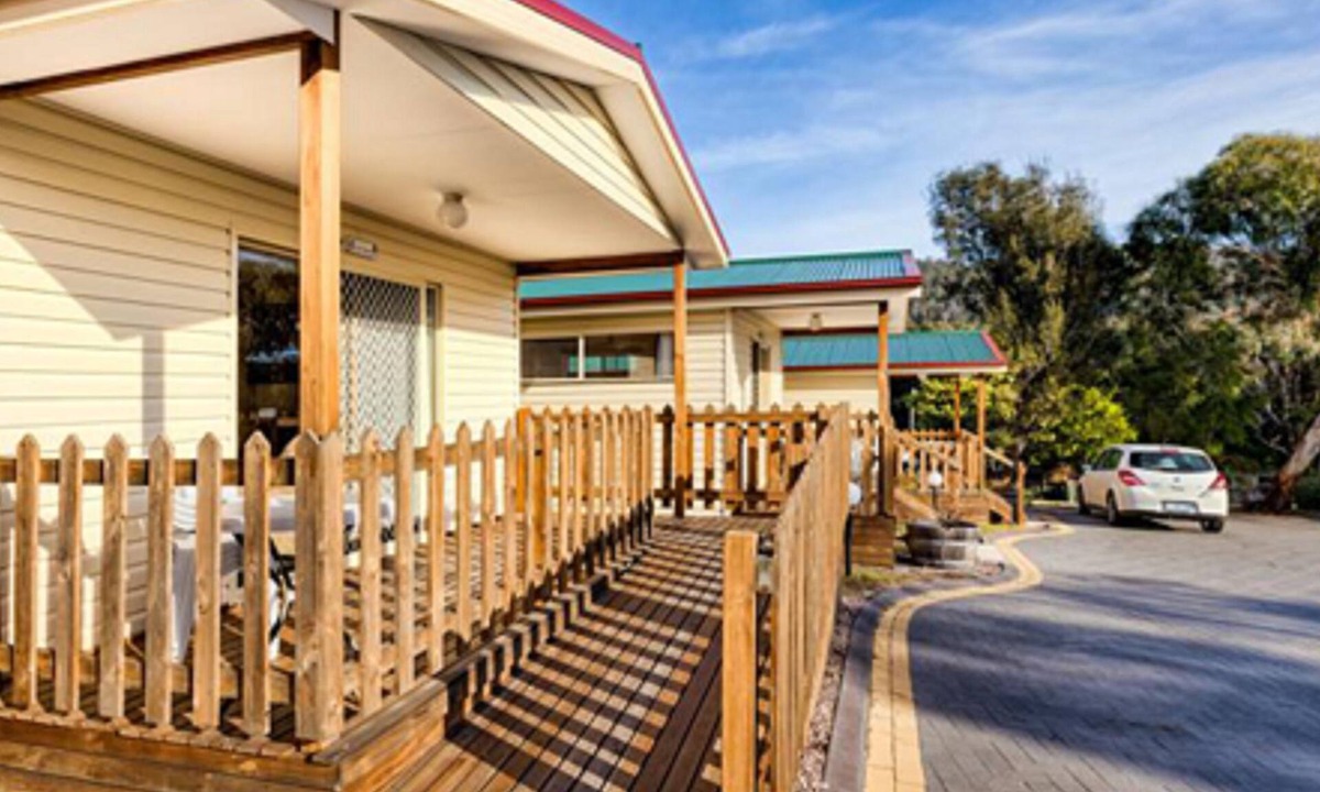 Bicheno Hotel | Wintersun Gardens Motel