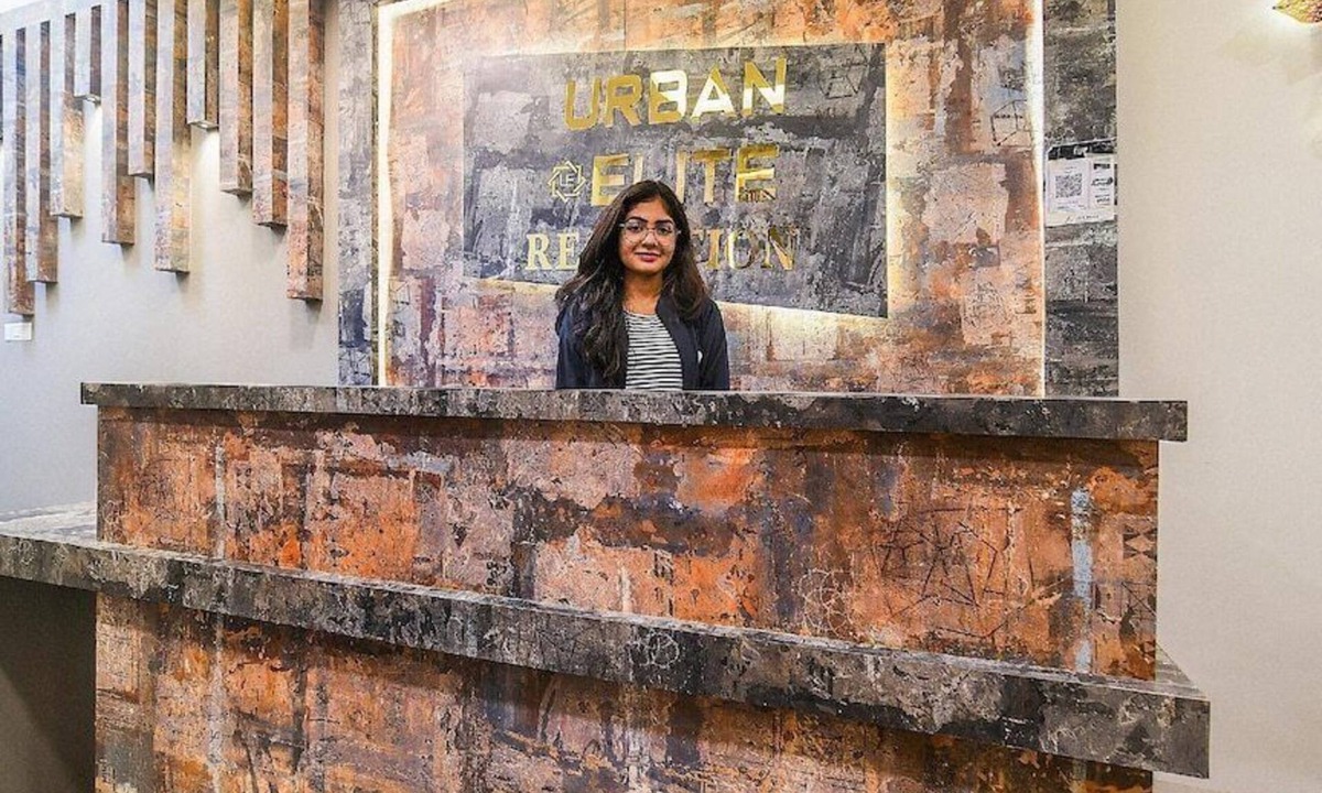 Indore Hostel | Wishotel Xpress SR Urban Elite