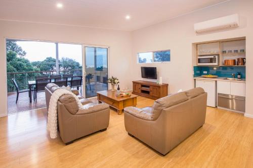 Dunsborough House | Yaringa