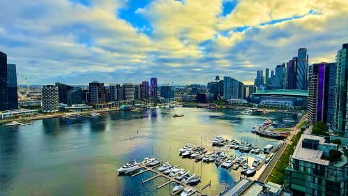 Docklands House | Yarra Accommodation Private Apartment & Ensuite Room