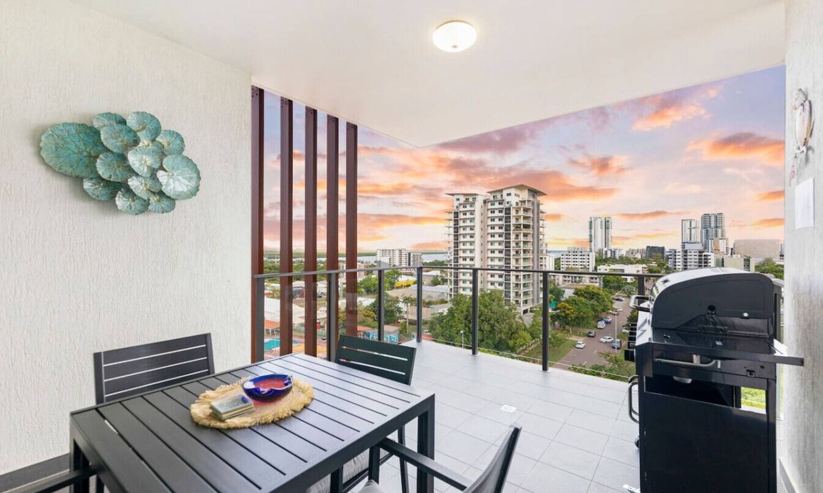 Darwin City Centre Condo | ZEN At ARRAY: 2BR Retreat in CBD