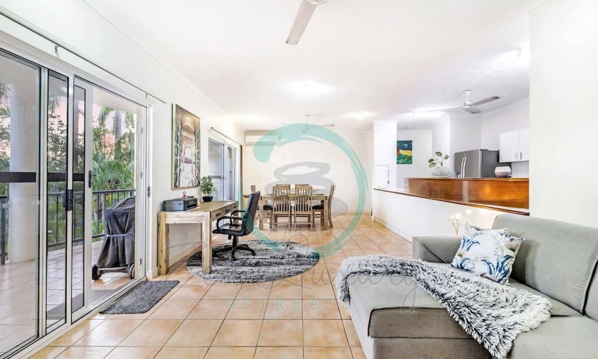 Rapid Creek Condo | ZEN FORESHORE - 2 Bedroom Apt with Pool