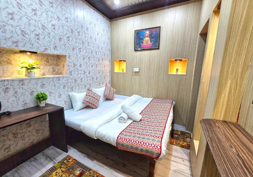 Varanasi House | Zipcode Kashi