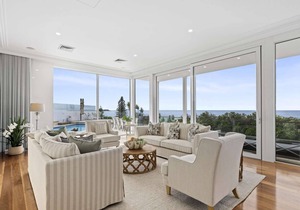 Beachfront, Luxury, Heated Pool, Spectacular Views, Sleeps up to 10