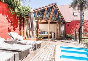 Byron Blisshouse - multi-home retreat with pool