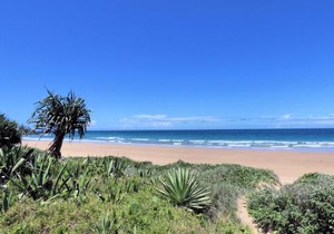 Horizons Unit 2 Beachfront Unit