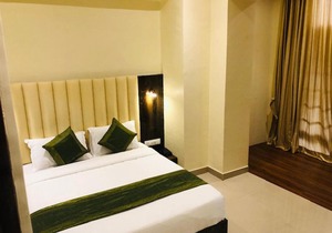 Hotel Abad Inn 2