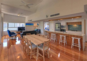 Maggies Beachfront Apt. 5