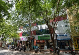 OYO 16596 Akash Inn Elite