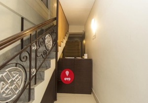 OYO 6890 Dilchen Residency