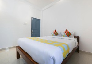 OYO Home 69680 Shasha Resort Comfort Studio