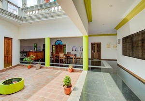 OYO Home 78061 Shasha Villa