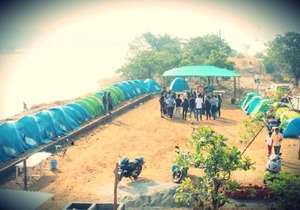 pawana lake camping