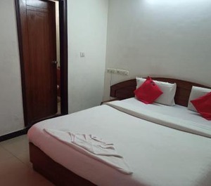 Hotel Champion Inn 