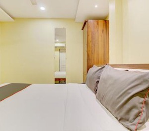 Oyo Hotel 