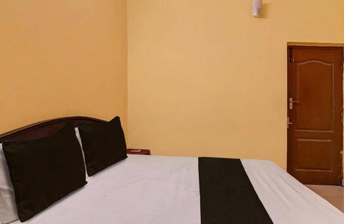 Injambakkam Hotel | 12 m² Hotel ∙ 2 guests