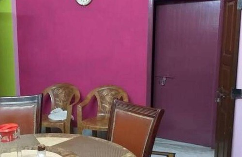 Kolkata House | 120 m² House ∙ 2 bedrooms ∙ 4 guests