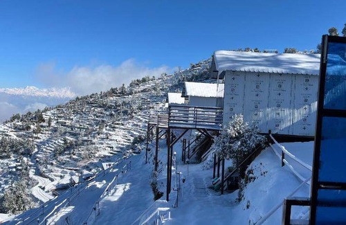 Tehri Range Resort | 140 m² Resort ∙ 2 guests