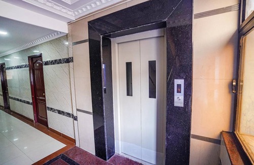 Perambur Purasavakam Hotel | 150 m² Hotel ∙ 2 guests