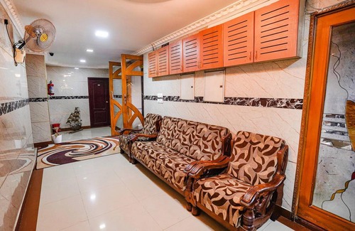 Perambur Purasavakam Hotel | 150 m² Hotel ∙ 2 guests