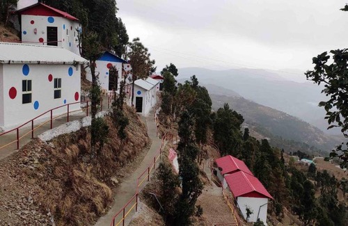 Kanatal Resort | 150 m² Resort ∙ 4 guests