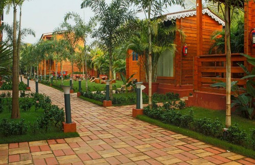 Arambol Resort | 150 m² Resort ∙ 5 guests