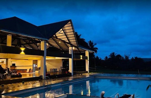 Chikkamagaluru Hotel | 160 m² Hotel ∙ 6 guests