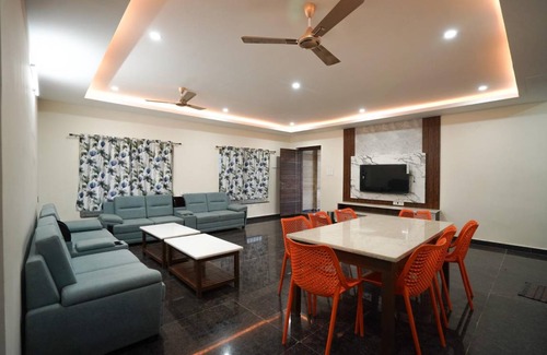 Ibrahimpatan Hotel | 180 m² Hotel ∙ 2 guests
