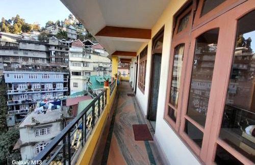 Darjeeling Hotel | 180 m² Hotel ∙ 4 guests