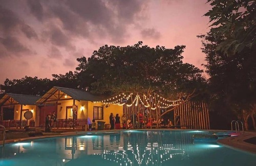 Parner Resort | 185 m² Resort ∙ 5 bedrooms ∙ 16 guests