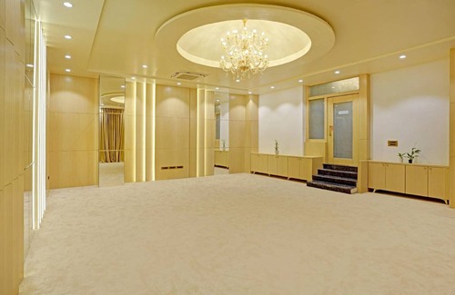 Nagpur Hotel | 19 m² Hotel ∙ 3 guests