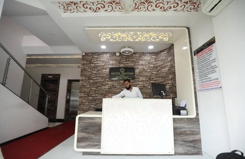 Mira Road East Bed & Breakfast | 200 m² Bed and breakfast ∙ 3 guests