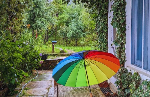 Mukteshwar Resort | 201 m² Resort ∙ 2 bedrooms ∙ 9 guests