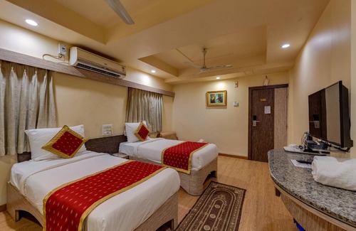 Solapur Hotel | 21 m² Hotel ∙ 4 guests