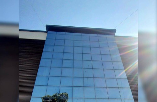 Silvassa Hotel | 240 m² Hotel ∙ 4 guests