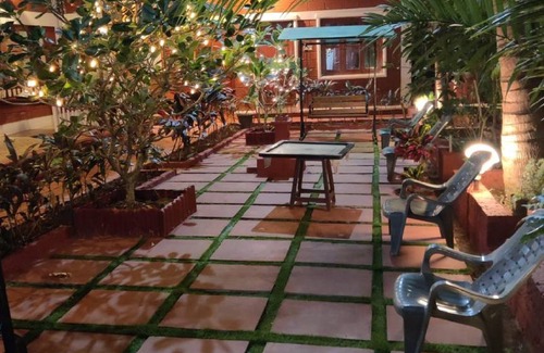 Ganpatipule Hotel | 30 m² Hotel ∙ 6 guests