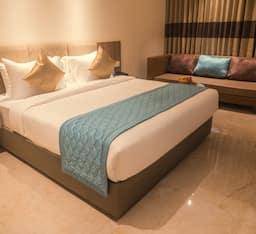 Bommayapalayam Hotel | 32 m² Hotel ∙ 4 guests