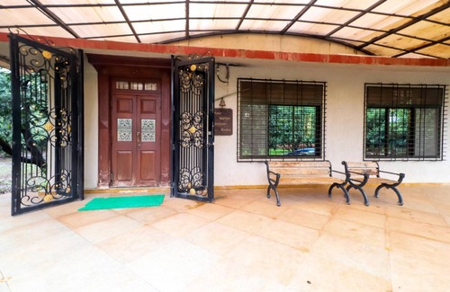 Vaijanath House | 335 m² Bungalow ∙ 3 bedrooms ∙ 18 guests