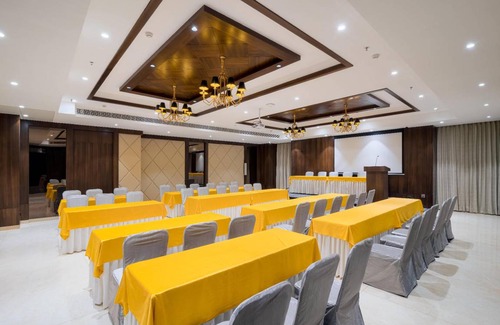 Erode Hotel | 39 m² Hotel ∙ 2 guests