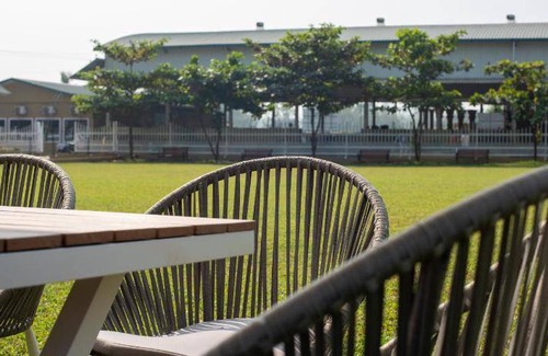 Karjat Resort | 43 m² Resort ∙ 4 guests