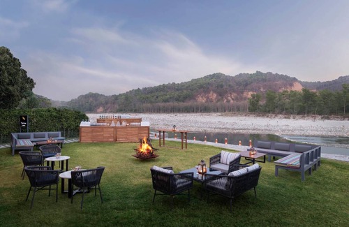 Dhikuli Hotel | 45 m² Hotel ∙ 127 guests