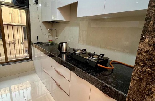 Kandivali East Apartment | 450 m² Apartment ∙ 2 bedrooms ∙ 4 guests