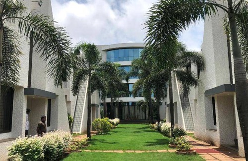 Belagavi Hotel | 54 m² Hotel ∙ 4 guests