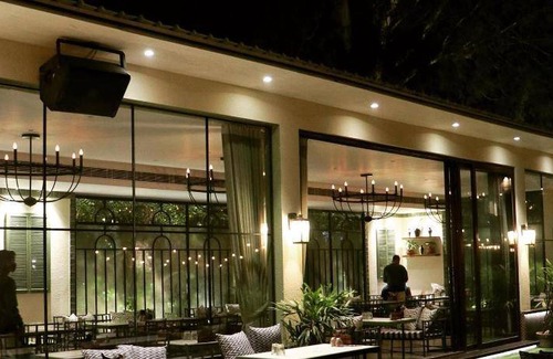 Kanpur Resort | 750 m² Resort ∙ 2 guests