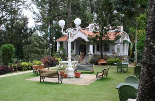 Yercaud Resort | 87 m² Resort ∙ 2 bedrooms ∙ 127 guests