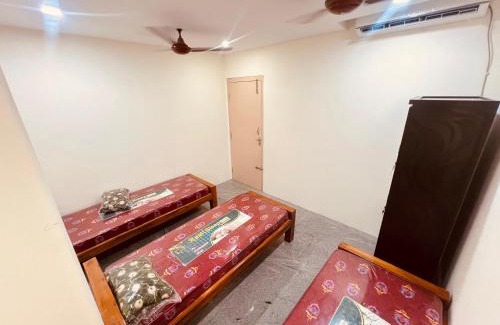 Saidapet Hostel | Apex Inn Mens PG - Hostel