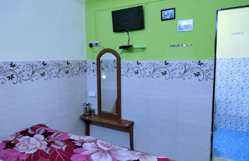 Colva House | Beach Xaviers Guest House Colva